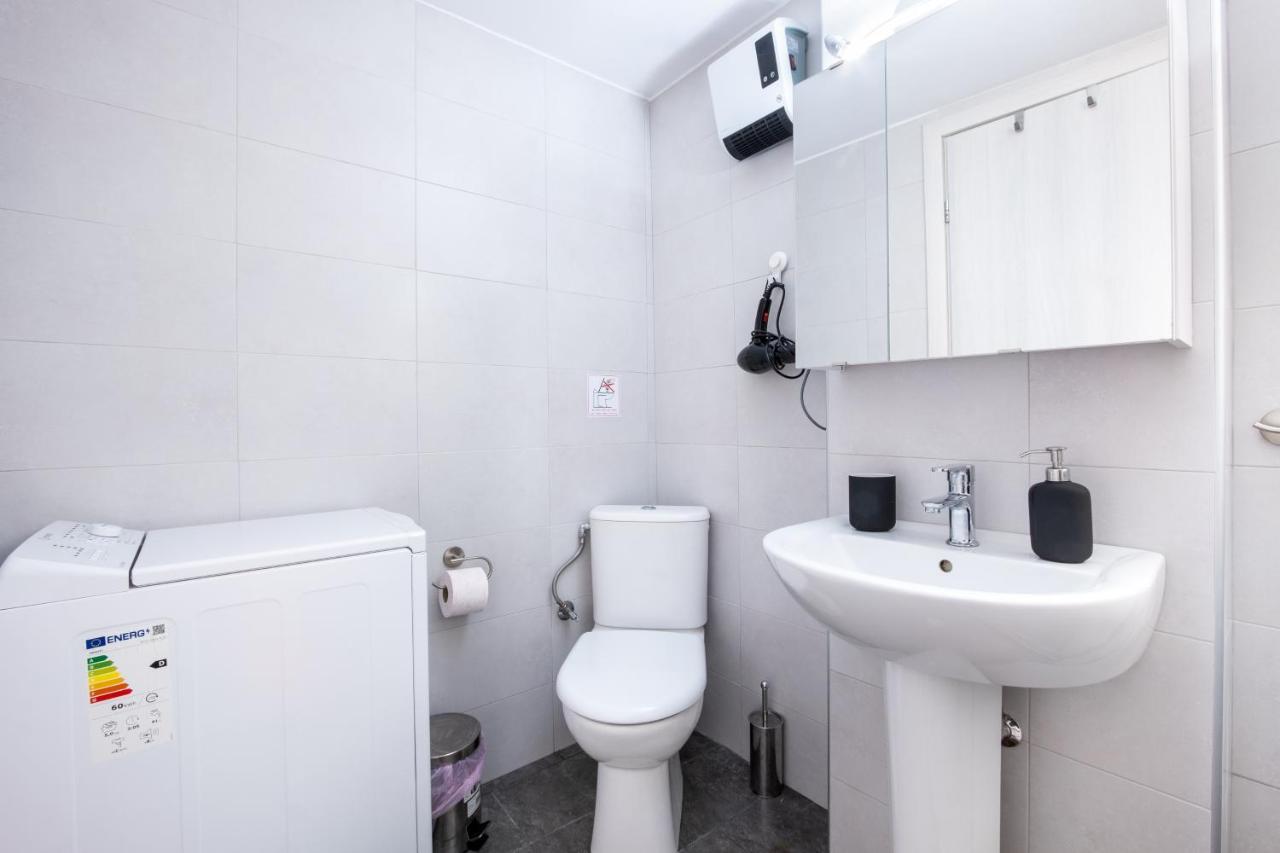 Urban Lifestyle Apartment In 比雷埃夫斯 外观 照片